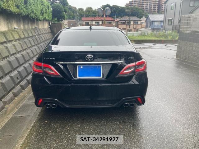 Toyota CROWN SEDAN 2020-09 8779844-2