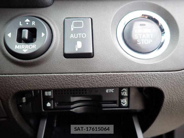 Toyota CROWN SEDAN 2010-09 8779842-13