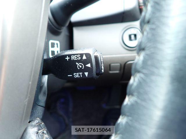 Toyota CROWN SEDAN 2010-09 8779842-15