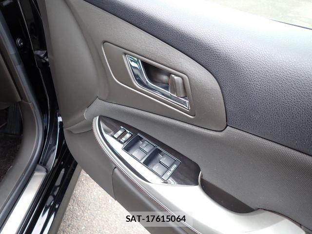 Toyota CROWN SEDAN 2010-09 8779842-18