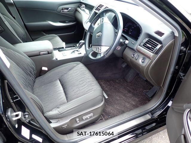 Toyota CROWN SEDAN 2010-09 8779842-1