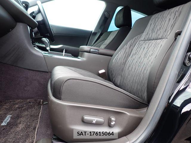 Toyota CROWN SEDAN 2010-09 8779842-19