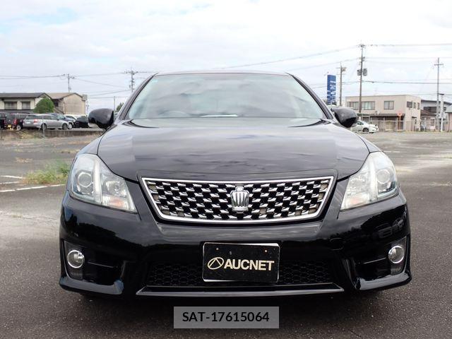 Toyota CROWN SEDAN 2010-09 8779842-3