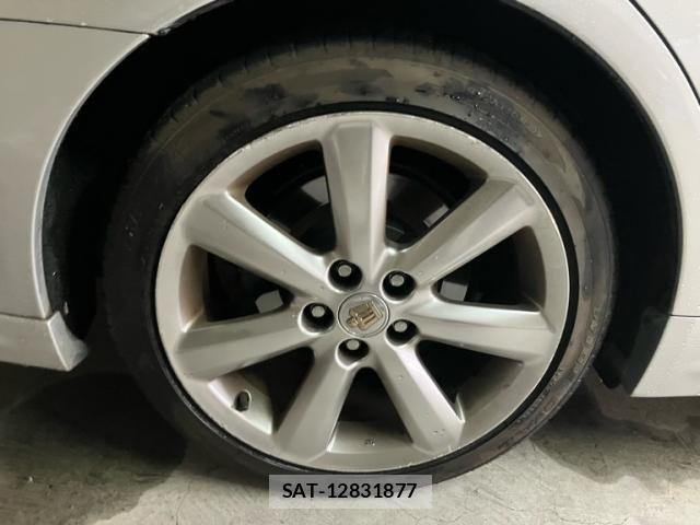 Toyota CROWN SEDAN 2005-10 8779849-3