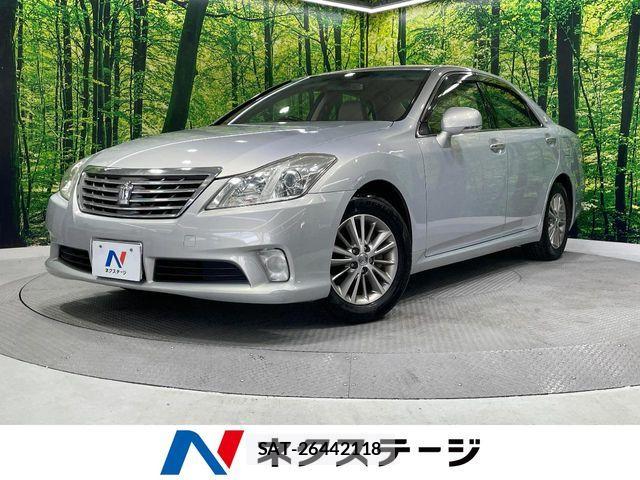 Toyota CROWN SEDAN 2010-07 8779850-0