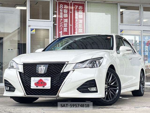 Toyota CROWN SEDAN 2016-09 8779843-0