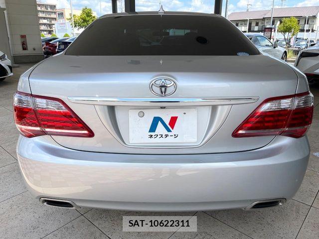 Toyota CROWN SEDAN 2012-10 8795600-15