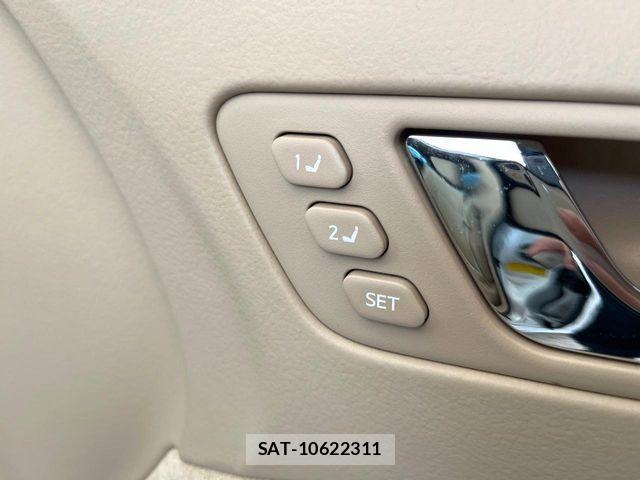 Toyota CROWN SEDAN 2012-10 8795600-5
