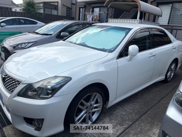 Toyota CROWN SEDAN 2010-04 8795604-1