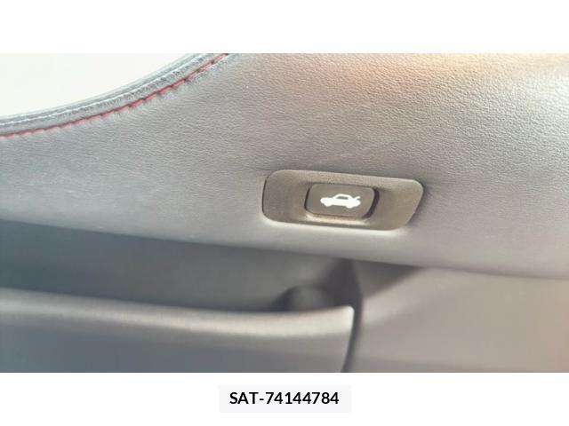 Toyota CROWN SEDAN 2010-04 8795604-20