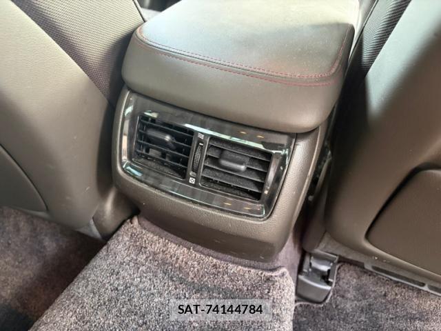 Toyota CROWN SEDAN 2010-04 8795604-8