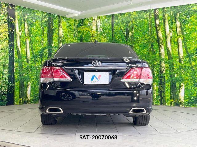 Toyota CROWN SEDAN 2010-04 8795599-14