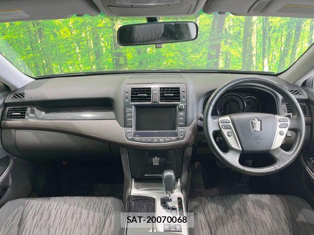 Toyota CROWN SEDAN 2010-04 8795599-1