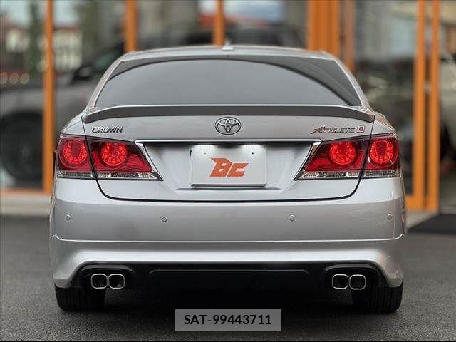 Toyota CROWN SEDAN 2013-02 8795598-13