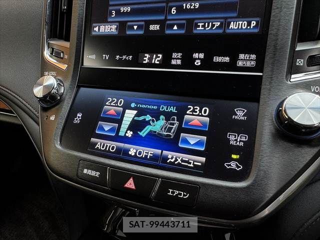 Toyota CROWN SEDAN 2013-02 8795598-24