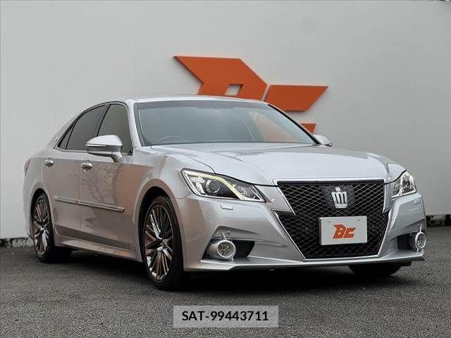 Toyota CROWN SEDAN 2013-02 8795598-7