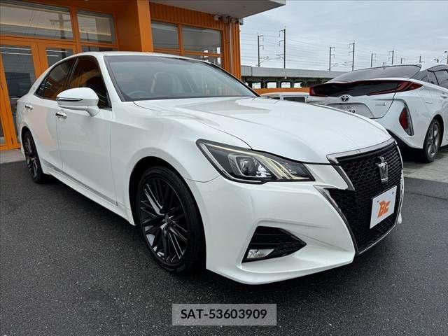 Toyota CROWN SEDAN 2015-12 8828374-9
