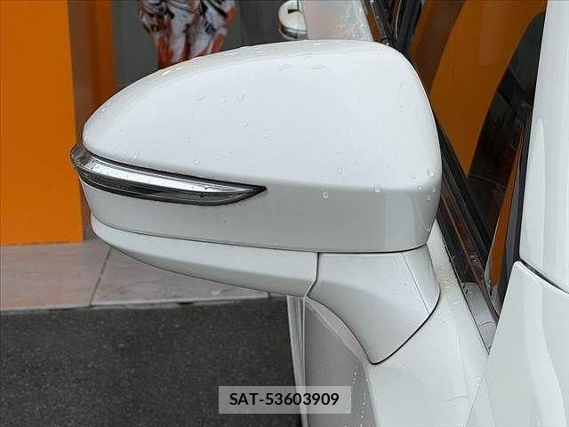 Toyota CROWN SEDAN 2015-12 8828374-27