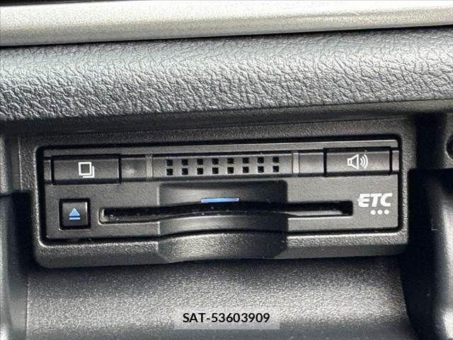 Toyota CROWN SEDAN 2015-12 8828374-5