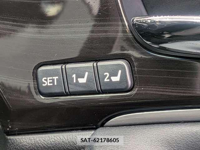 Toyota CROWN SEDAN 2016-03 8828372-10