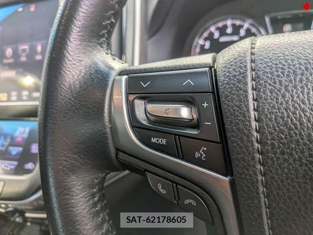 Toyota CROWN SEDAN 2016-03 8828372-11