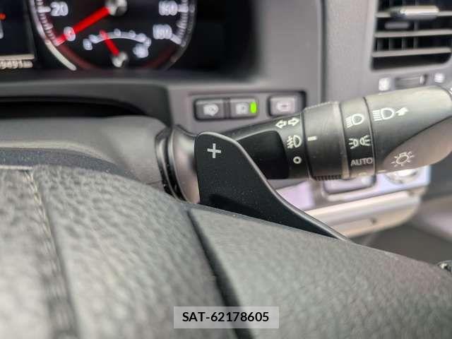 Toyota CROWN SEDAN 2016-03 8828372-14