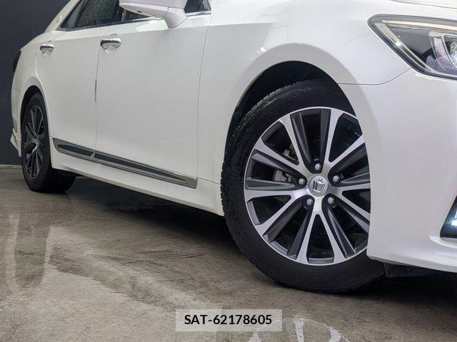 Toyota CROWN SEDAN 2016-03 8828372-25