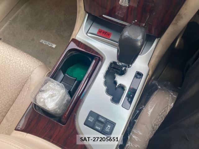 Toyota CROWN SEDAN 2012-03 8828383-20