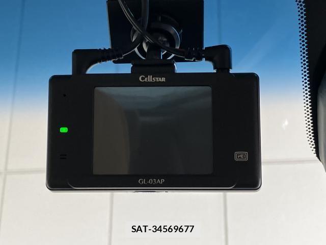 Toyota CROWN SEDAN 2018-01 8828375-12