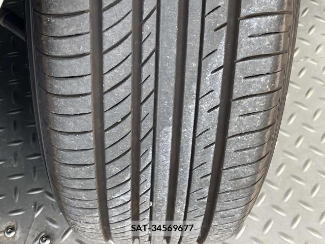 Toyota CROWN SEDAN 2018-01 8828375-19