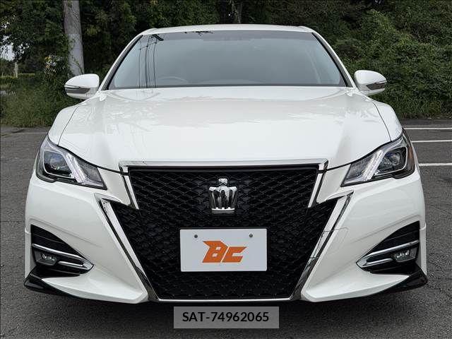 Toyota CROWN SEDAN 2015-11 8828371-20