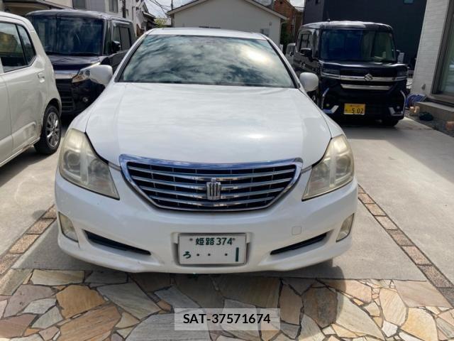 Toyota CROWN SEDAN 2008-04 8828384-0