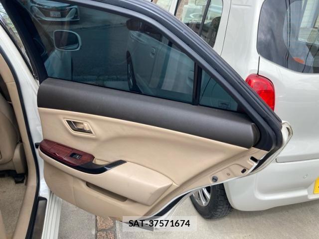 Toyota CROWN SEDAN 2008-04 8828384-16