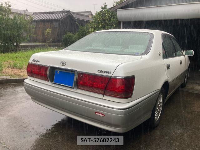 Toyota CROWN SEDAN 2001-11 8848562-2