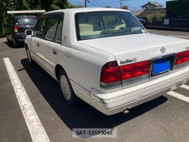 Toyota CROWN SEDAN 2002-06 8848566-5
