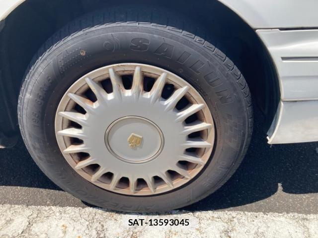 Toyota CROWN SEDAN 2002-06 8848566-6
