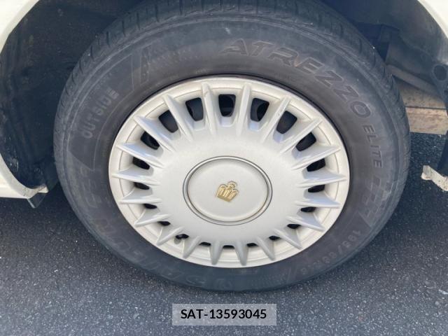 Toyota CROWN SEDAN 2002-06 8848566-8