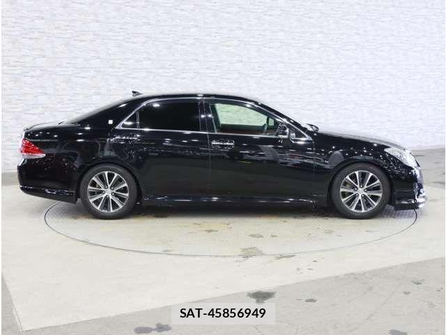 Toyota CROWN SEDAN 2010-05 8848559-12