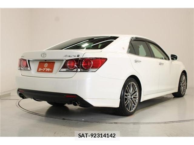 Toyota CROWN SEDAN 2015-10 8870697-11