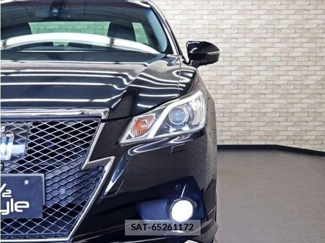 Toyota CROWN SEDAN 2013-10 8870698-9