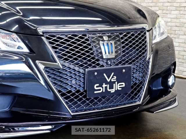 Toyota CROWN SEDAN 2013-10 8870698-11