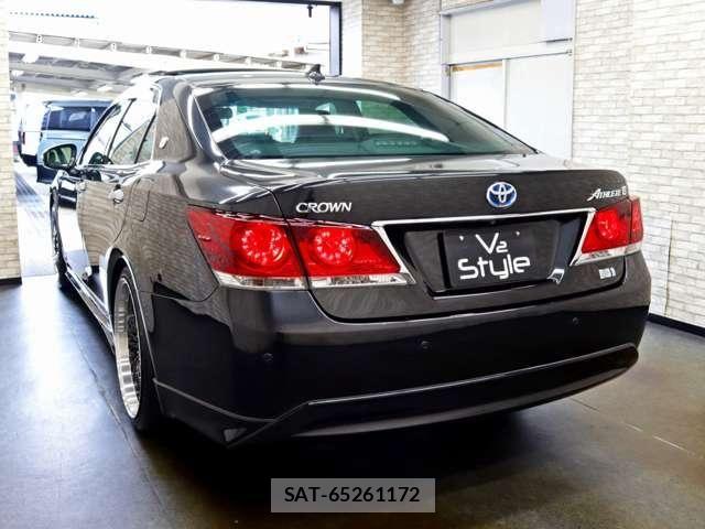 Toyota CROWN SEDAN 2013-10 8870698-16