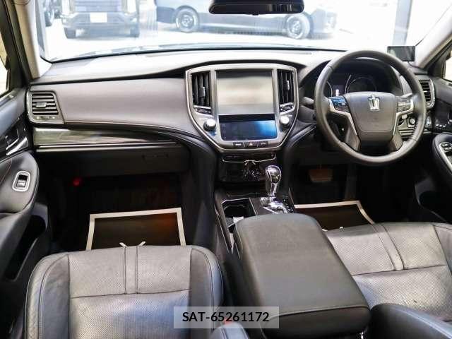 Toyota CROWN SEDAN 2013-10 8870698-22