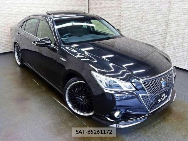 Toyota CROWN SEDAN 2013-10 8870698-3