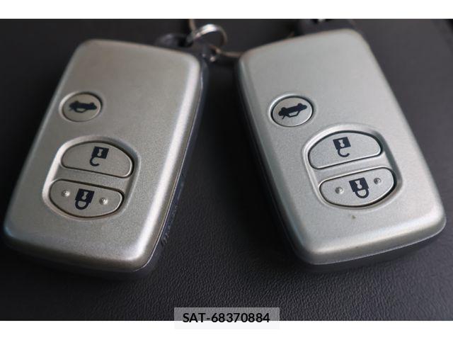 Toyota CROWN SEDAN 2008-04 8870694-7