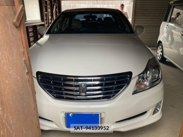 Toyota CROWN SEDAN 2008-11 8879244-0