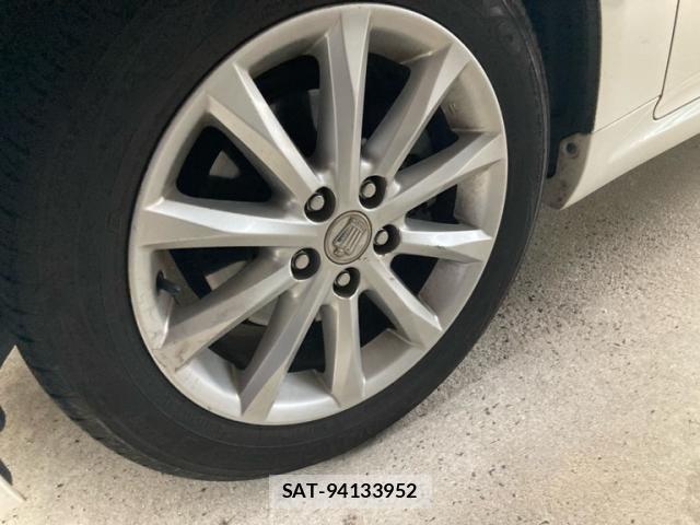Toyota CROWN SEDAN 2008-11 8879244-5