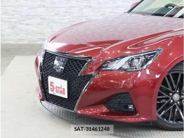 Toyota CROWN SEDAN 2017-11 8879220-16