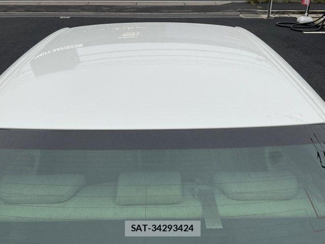 Toyota CROWN SEDAN 2017-05 8879222-4