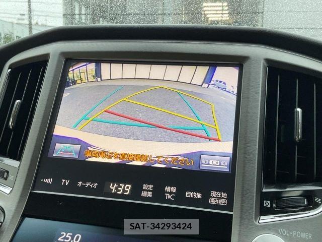 Toyota CROWN SEDAN 2017-05 8879222-8
